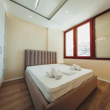 Luxury At Myslym Shyri